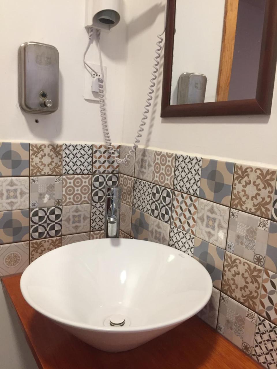 פורטו נטאלס Xalpen B&B מראה חיצוני תמונה